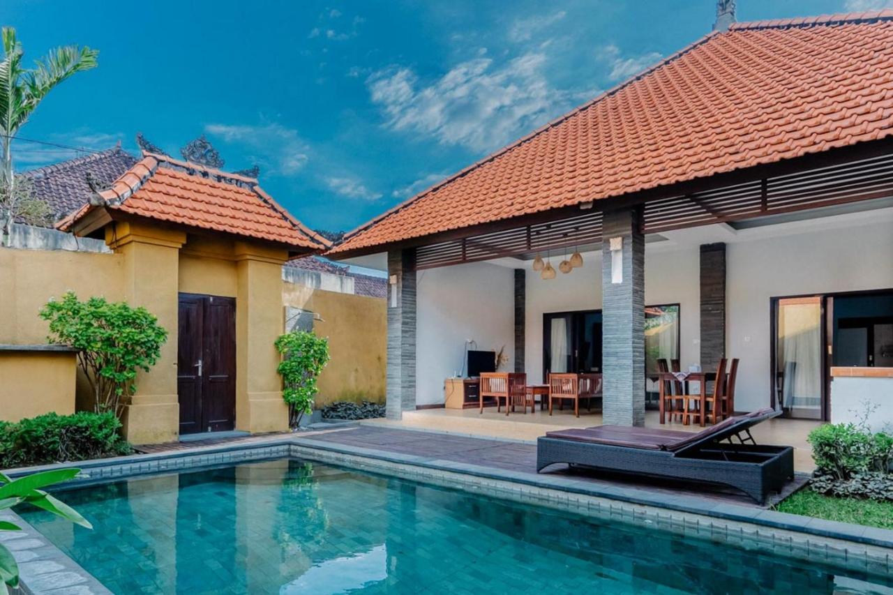 Bali Radiance Villas Seminyak Exterior photo